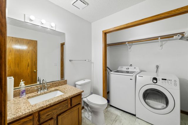 3248 SE 22nd Court, Des Moines, IA 50320