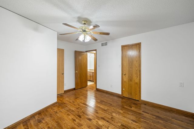 3248 SE 22nd Court, Des Moines, IA 50320