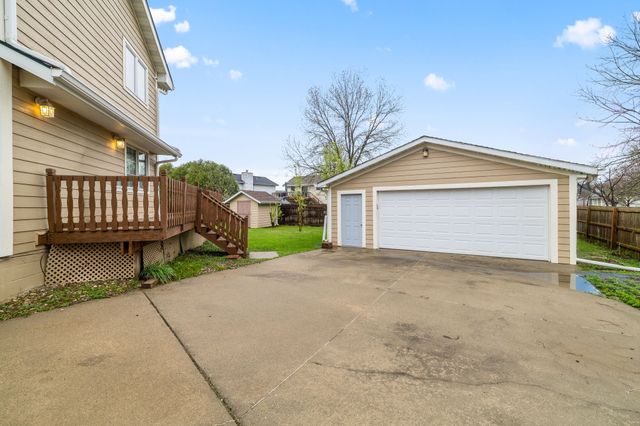 3248 SE 22nd Court, Des Moines, IA 50320