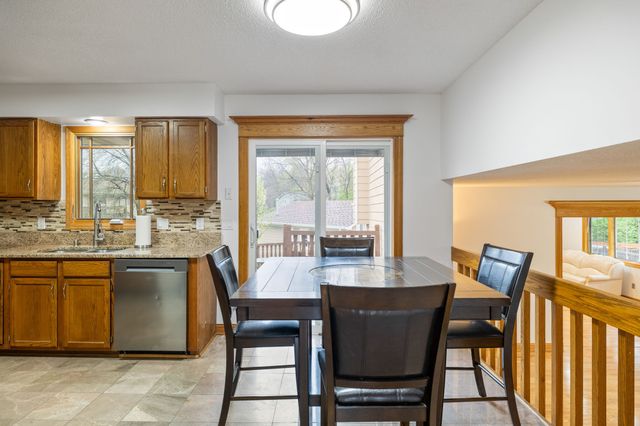 3248 SE 22nd Court, Des Moines, IA 50320