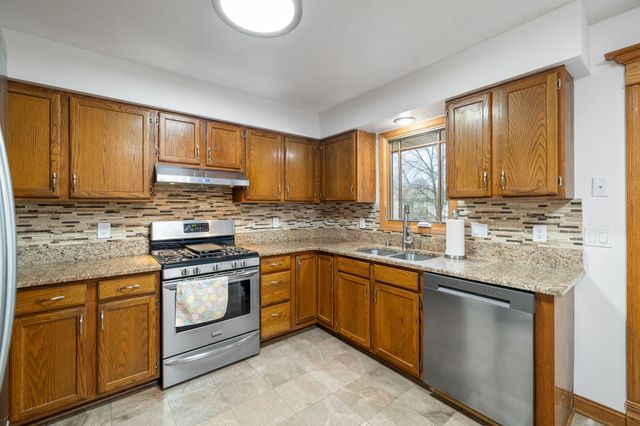 3248 SE 22nd Court, Des Moines, IA 50320