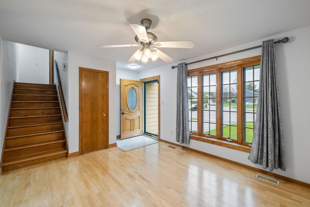 3248 SE 22nd Court, Des Moines, IA 50320