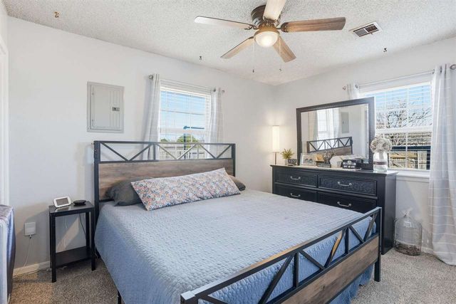 6125 SW Park Pl, Lawton, OK 73505