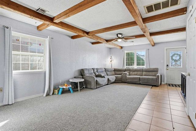 6125 SW Park Pl, Lawton, OK 73505