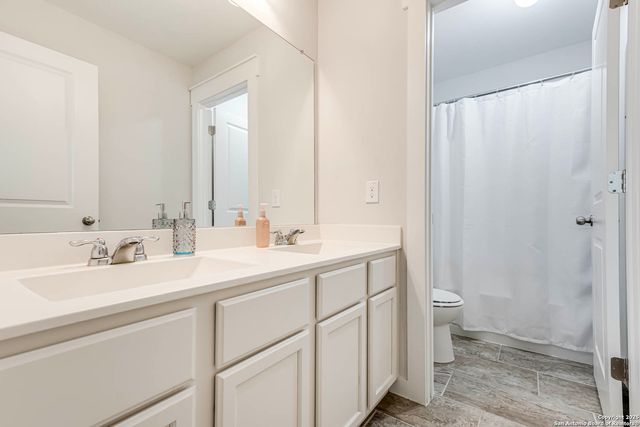 5230 Nature Path, Marion, TX 78124