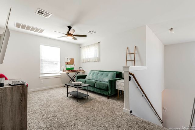 5230 Nature Path, Marion, TX 78124