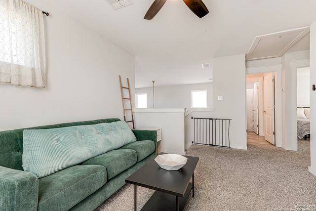 5230 Nature Path, Marion, TX 78124