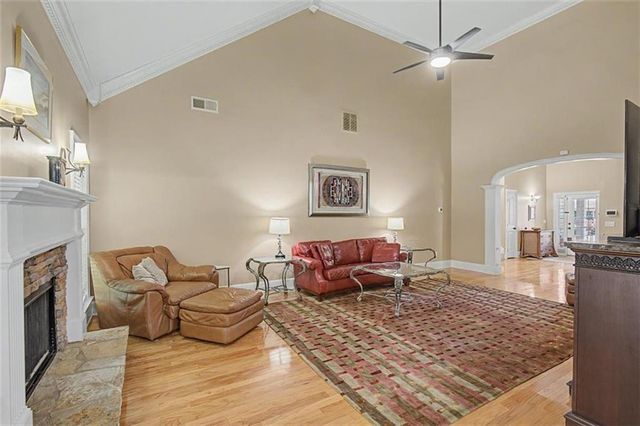 118 Oscar Way, Dallas, GA 30132