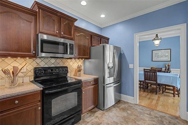 118 Oscar Way, Dallas, GA 30132