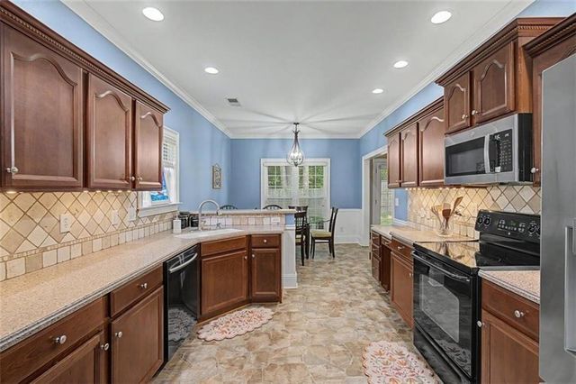 118 Oscar Way, Dallas, GA 30132