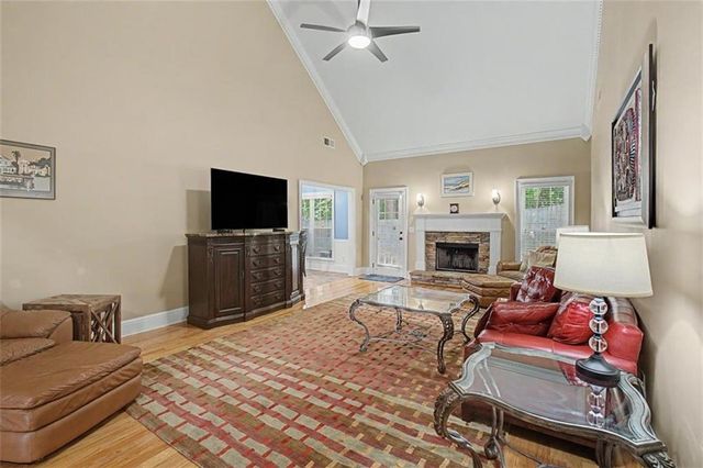 118 Oscar Way, Dallas, GA 30132