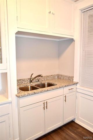 4919 Murdoch Avenue 2W, St Louis, MO 63109