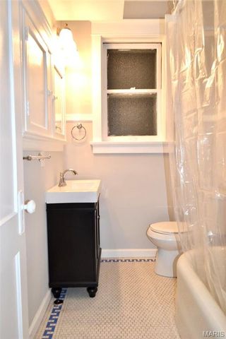 4919 Murdoch Avenue 2W, St Louis, MO 63109