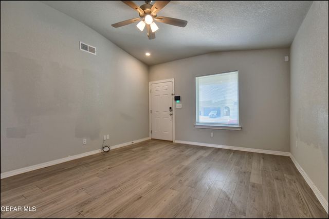 14557 Faxon Yucca, Horizon City, TX 79928