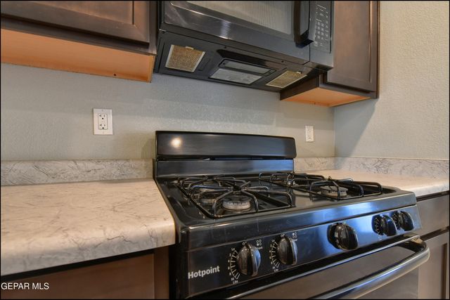 14557 Faxon Yucca, Horizon City, TX 79928