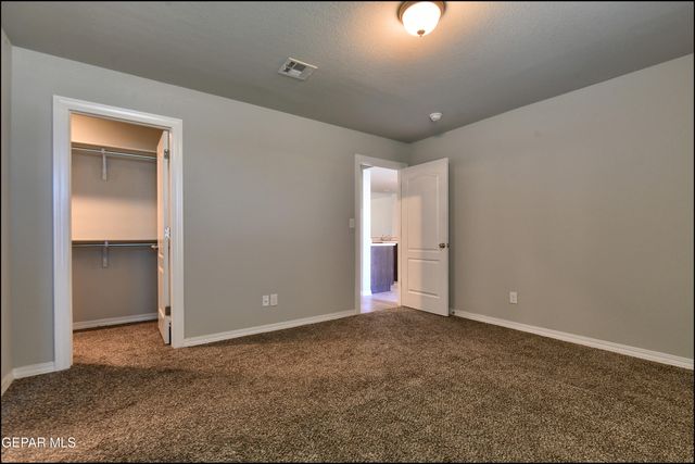 14557 Faxon Yucca, Horizon City, TX 79928