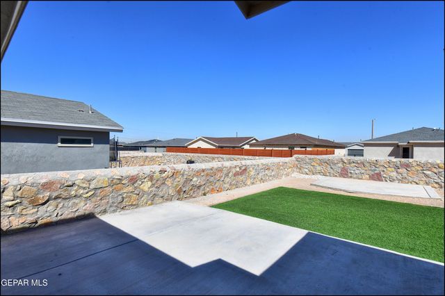 14557 Faxon Yucca, Horizon City, TX 79928