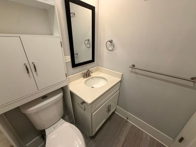 1722 W 21st Street 2F, Chicago, IL 60608