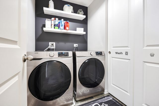 1595 Bayberry Lane, Pingree Grove, IL 60140