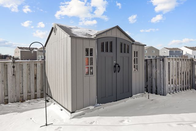 1595 Bayberry Lane, Pingree Grove, IL 60140