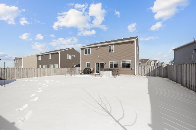 1595 Bayberry Lane, Pingree Grove, IL 60140