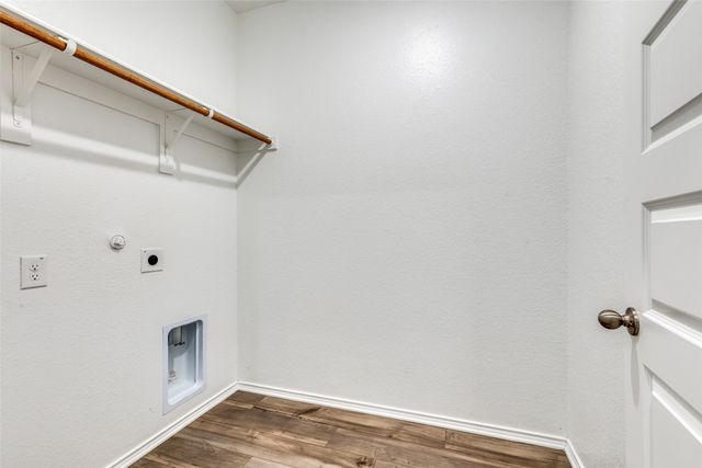 7916 Gangway Drive, Fort Worth, TX 76179