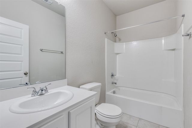 7916 Gangway Drive, Fort Worth, TX 76179