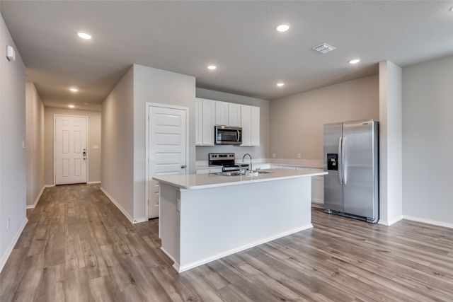 7916 Gangway Drive, Fort Worth, TX 76179