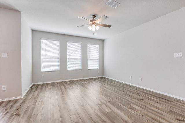 7916 Gangway Drive, Fort Worth, TX 76179