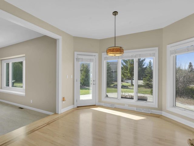 9223 W Wyndham Hills COURT, Franklin, WI 53132