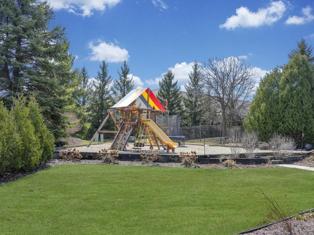 9223 W Wyndham Hills COURT, Franklin, WI 53132