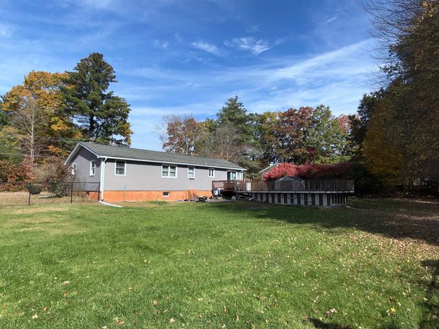 79 School Street, Salem, NH 03079