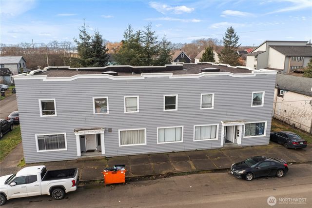 1020 J Street, Hoquiam, WA 98550