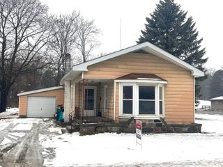 539 N Main Street, Perry, MI 48872