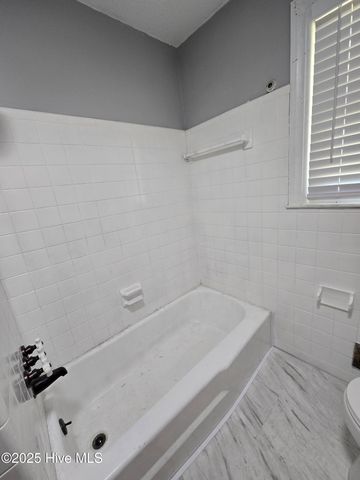 5968 Acorn Road, Grifton, NC 28530