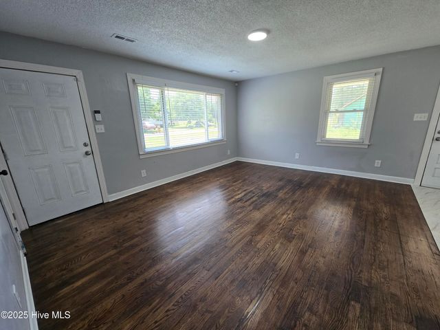 5968 Acorn Road, Grifton, NC 28530