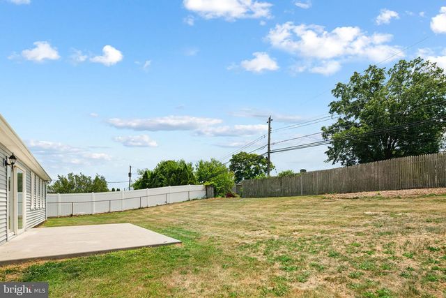 224 SUFFOLK RD, Fairless Hills, PA 19030