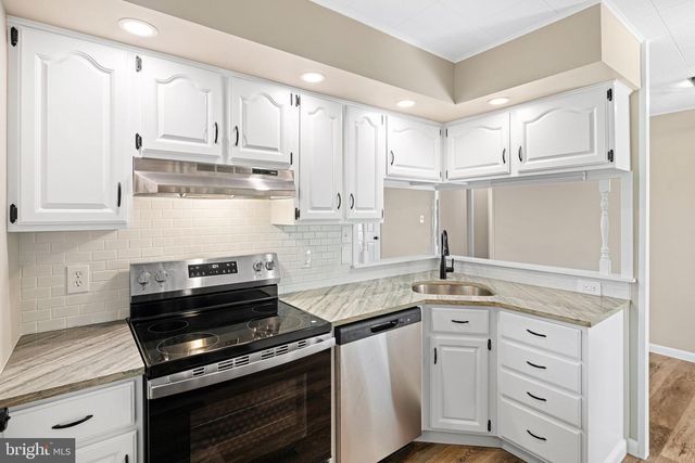 224 SUFFOLK RD, Fairless Hills, PA 19030