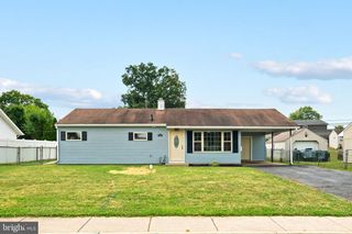 224 SUFFOLK RD, Fairless Hills, PA 19030