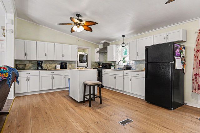3254 N Euclid Road, Bay City, MI 48706