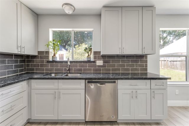 18318 Oakhampton Drive, Houston, TX 77084