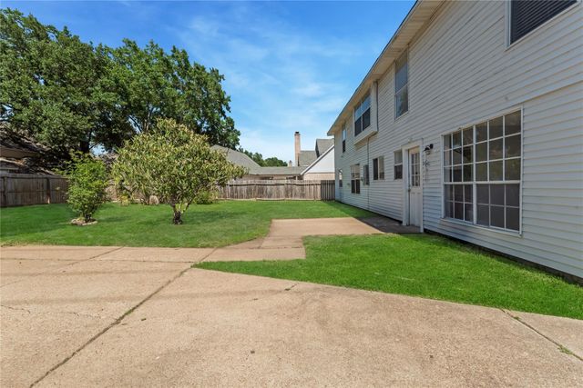 18318 Oakhampton Drive, Houston, TX 77084