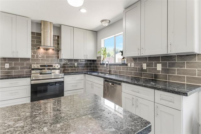 18318 Oakhampton Drive, Houston, TX 77084