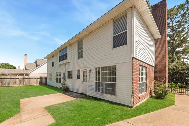 18318 Oakhampton Drive, Houston, TX 77084