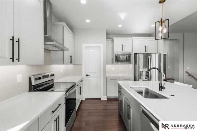 3345 N 92nd Street, Lincoln, NE 68507