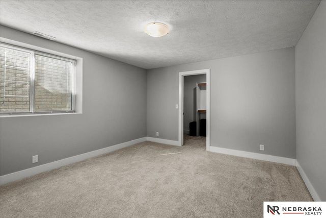 3345 N 92nd Street, Lincoln, NE 68507