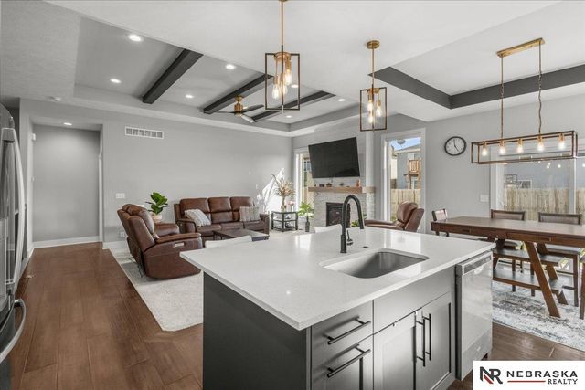 3345 N 92nd Street, Lincoln, NE 68507