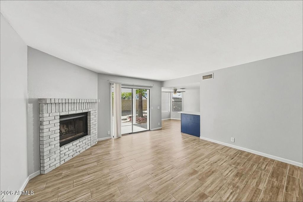 8803 W DIANA Avenue, Peoria, AZ 85345 — photo 3