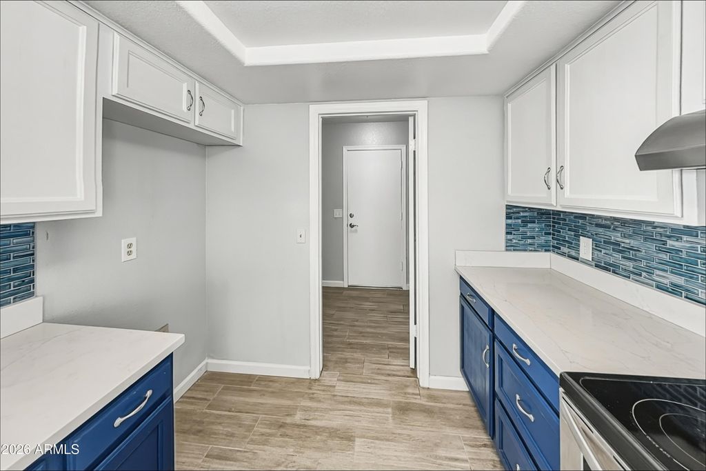 8803 W DIANA Avenue, Peoria, AZ 85345 — photo 4