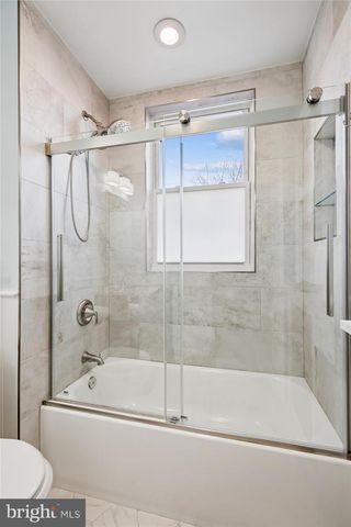 1412 ALLISON ST NW, Washington, DC 20011